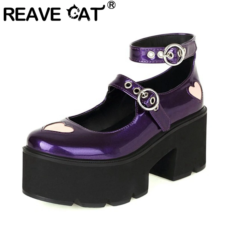 REAVE CAT/Новинка 2021 женские туфли-лодочки, круглый носок 7,5 см Толстая подошва Лакированная кожа с пряжкой в стиле «панк» с сердцем в винтажном ...
REAVE CAT/Новинка 2021 женские туфли-лодочки, круглый носок 7,5 см Толстая подошва Лакированная кожа с пряжкой в стиле «панк» с сердцем в винтажном ...