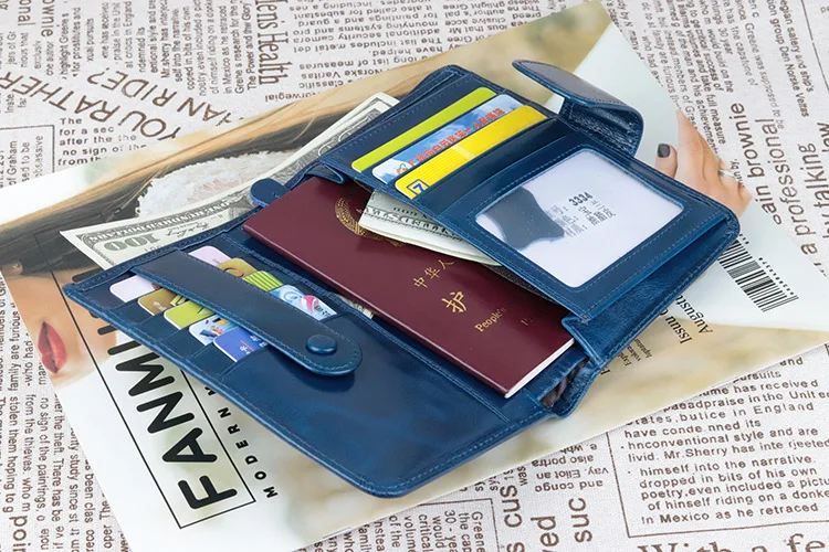 Wallets & Holders 
Wallets & Holders