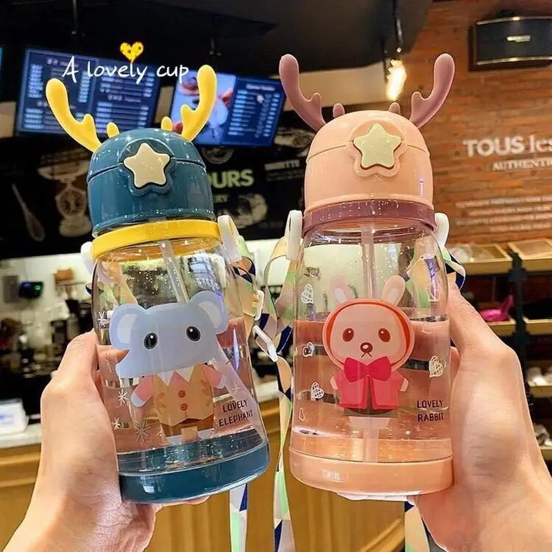 Summer Antlers Children's Portable Water Cups Cute Creative Straw Cups Student Men And Women Cartoon Outdoor Plastic Cups
Summer Antlers Children's Portable Water Cups Cute Creative Straw Cups Student Men And Women Cartoon Outdoor Plastic Cups