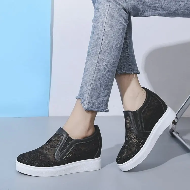 2021 summer new thick bottom all-match casual lazy lace mesh breathable inner increase board shoes women's shoes one pedal
2021 summer new thick bottom all-match casual lazy lace mesh breathable inner increase board shoes women's shoes one pedal