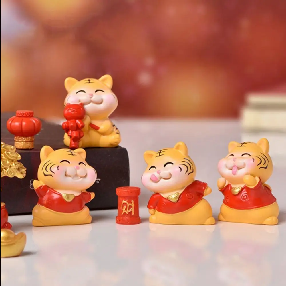 Mini Lucky Tiger Money Micro Landscaping Ornaments Mini Mascots Craft Miniature Fairy Garden Decor Crafts Gifts Toy New Year Dec
Mini Lucky Tiger Money Micro Landscaping Ornaments Mini Mascots Craft Miniature Fairy Garden Decor Crafts Gifts Toy New Year Dec