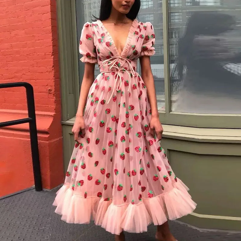 Women Strawberry Dress Women Elegant Party Dress Deep V-Neck Puff Short Sleeve Floral Mid Sexy Dress Mesh Dress Vintage Dresses 
Women Strawberry Dress Women Elegant Party Dress Deep V-Neck Puff Short Sleeve Floral Mid Sexy Dress Mesh Dress Vintage Dresses