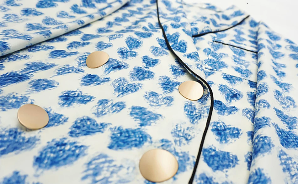 Free Shipping Elegant Women's Satin Printed Blazer Set 2021 New Lapel Long Sleeve Double Breasted Blazer & High Waist Shorts Set
Free Shipping Elegant Women's Satin Printed Blazer Set 2021 New Lapel Long Sleeve Double Breasted Blazer & High Waist Shorts Set