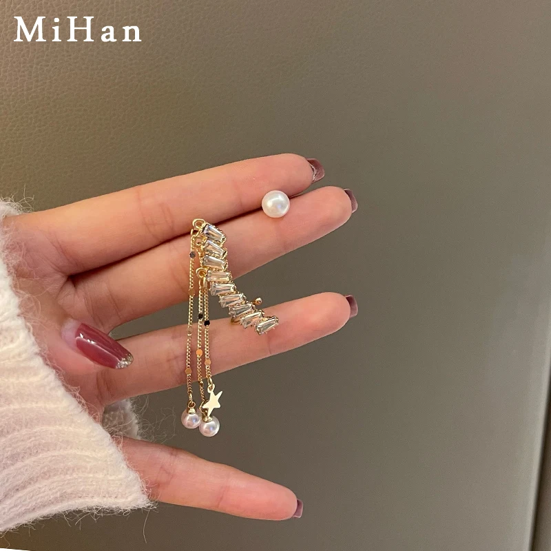 Mihan S925 needle Women Jewelry Tassel Earring Popular Design Simulated Pearl Asymmetrical Crystal Earrings For Party Gifts
Mihan S925 needle Women Jewelry Tassel Earring Popular Design Simulated Pearl Asymmetrical Crystal Earrings For Party Gifts