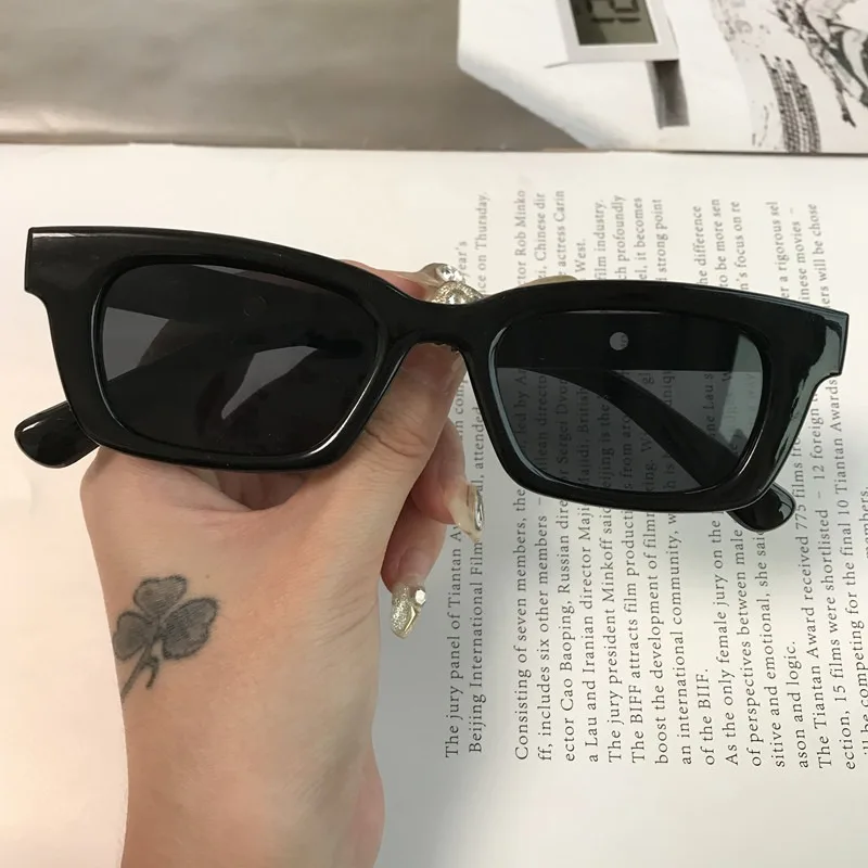 2021 Women Sunglasses Rectangle Vintage Glasses Leopard Sunglasses Designer Eyeglass Female Cat Eye Sunglasses
2021 Women Sunglasses Rectangle Vintage Glasses Leopard Sunglasses Designer Eyeglass Female Cat Eye Sunglasses