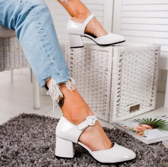 women spring summer high heels fashion solid pointed toe square heel buckle strap shoes casual wedding ladies plus size pumps
women spring summer high heels fashion solid pointed toe square heel buckle strap shoes casual wedding ladies plus size pumps