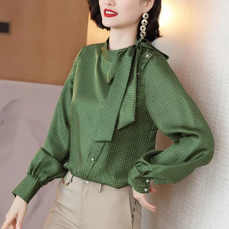 Spring Autumn Style Women Blouses Shirts Lady Casual Long Sleeve Stand Collar Polka Dot Printed Blusas Tops DD8969
Spring Autumn Style Women Blouses Shirts Lady Casual Long Sleeve Stand Collar Polka Dot Printed Blusas Tops DD8969