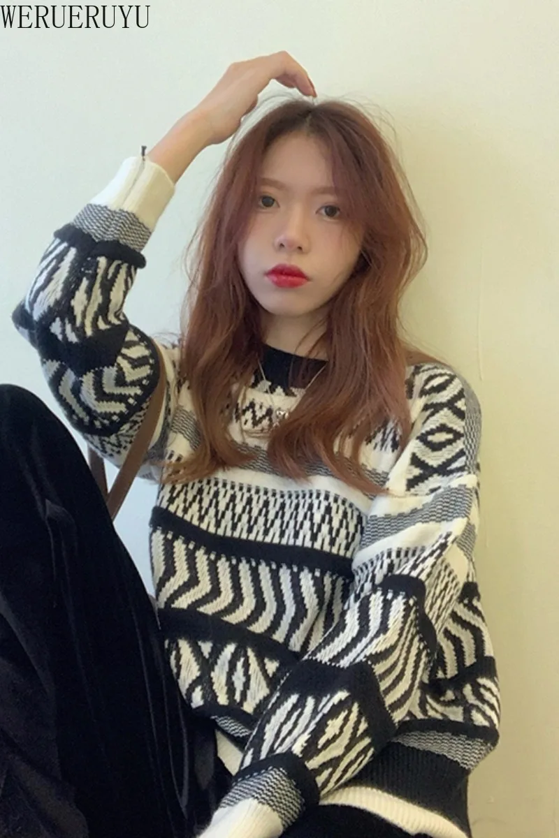 WERUERUYU Vintage Casual Loose Sweater Women's Sweaters Japanese Kawaii Female Korean Harajuku Clothing For Women
WERUERUYU Vintage Casual Loose Sweater Women's Sweaters Japanese Kawaii Female Korean Harajuku Clothing For Women