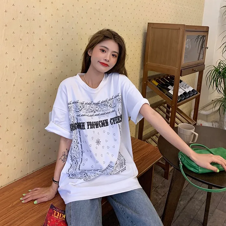 YTX1020 2021 new summer Hong Kong style mid-length plus size cashew flower short-sleeved T-shirt women
YTX1020 2021 new summer Hong Kong style mid-length plus size cashew flower short-sleeved T-shirt women