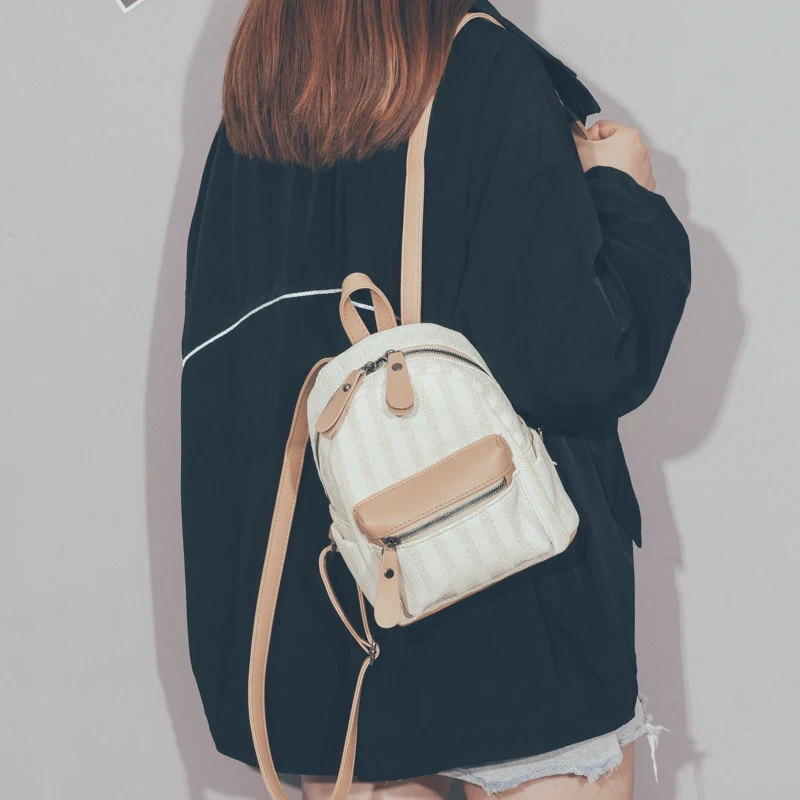 Women's Fashion Backpack Student Schoolbag Large Capacity Outdoor Travel Backpack High Quality Ladies Luxury Bag 2021 New Bag
Women's Fashion Backpack Student Schoolbag Large Capacity Outdoor Travel Backpack High Quality Ladies Luxury Bag 2021 New Bag