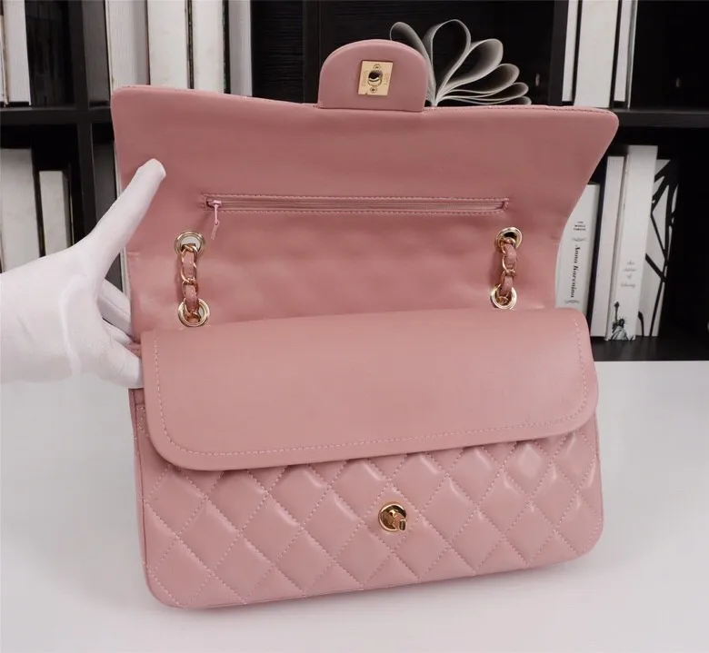 Top Designer Luxury Genuine leather Shoulder Bags for Women Caviar Handbag Purse Lady's Crossbody Quilted Flap Square Bag
Top Designer Luxury Genuine leather Shoulder Bags for Women Caviar Handbag Purse Lady's Crossbody Quilted Flap Square Bag