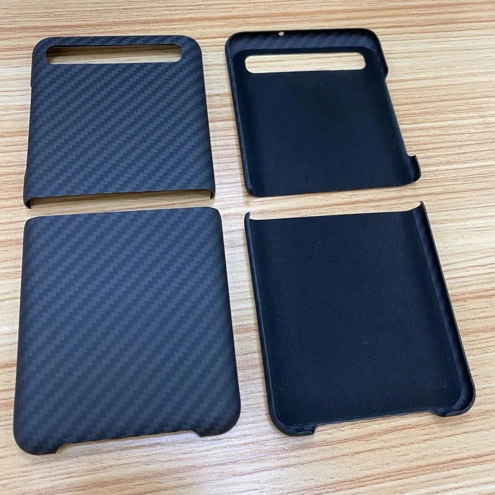 CF Skin Carbon Fiber Phone case for Samsung galaxy Z flip F7000 light Thin High-strength protective shell Aramid
CF Skin Carbon Fiber Phone case for Samsung galaxy Z flip F7000 light Thin High-strength protective shell Aramid