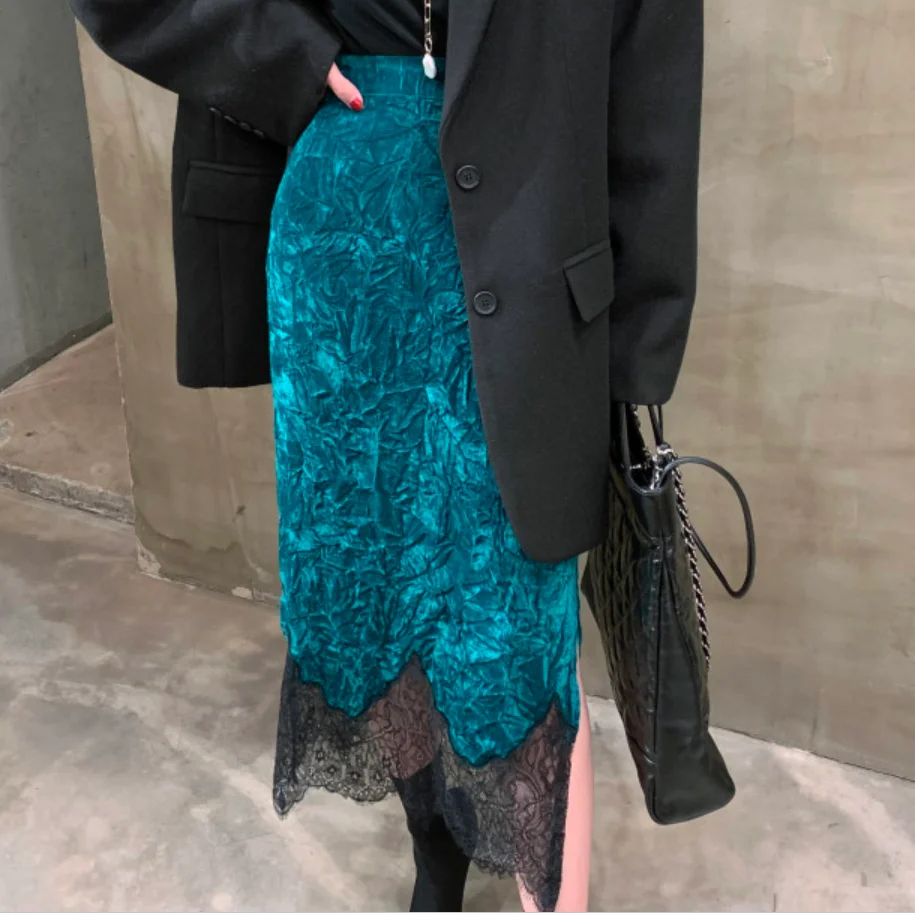 high waist lace patchwork split package hip skirt Spring autumn new fahsion velvet skirt women
high waist lace patchwork split package hip skirt Spring autumn new fahsion velvet skirt women