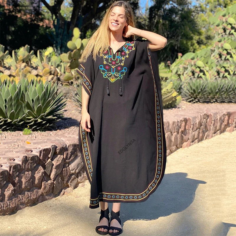 2023 Black Retro Embroidered Plus Size Bat sleeve Kaftan Woman Clothes Vintage Tassel Summer Dress Beach Wear Maxi Dresses Q1375
2023 Black Retro Embroidered Plus Size Bat sleeve Kaftan Woman Clothes Vintage Tassel Summer Dress Beach Wear Maxi Dresses Q1375
