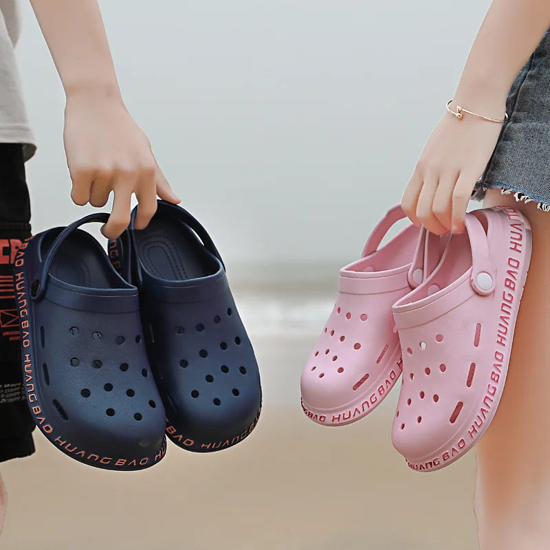Summer cave shoes male hipster couple wearing sandals light breathable big yards outside wearing personality beach slippers male
Summer cave shoes male hipster couple wearing sandals light breathable big yards outside wearing personality beach slippers male