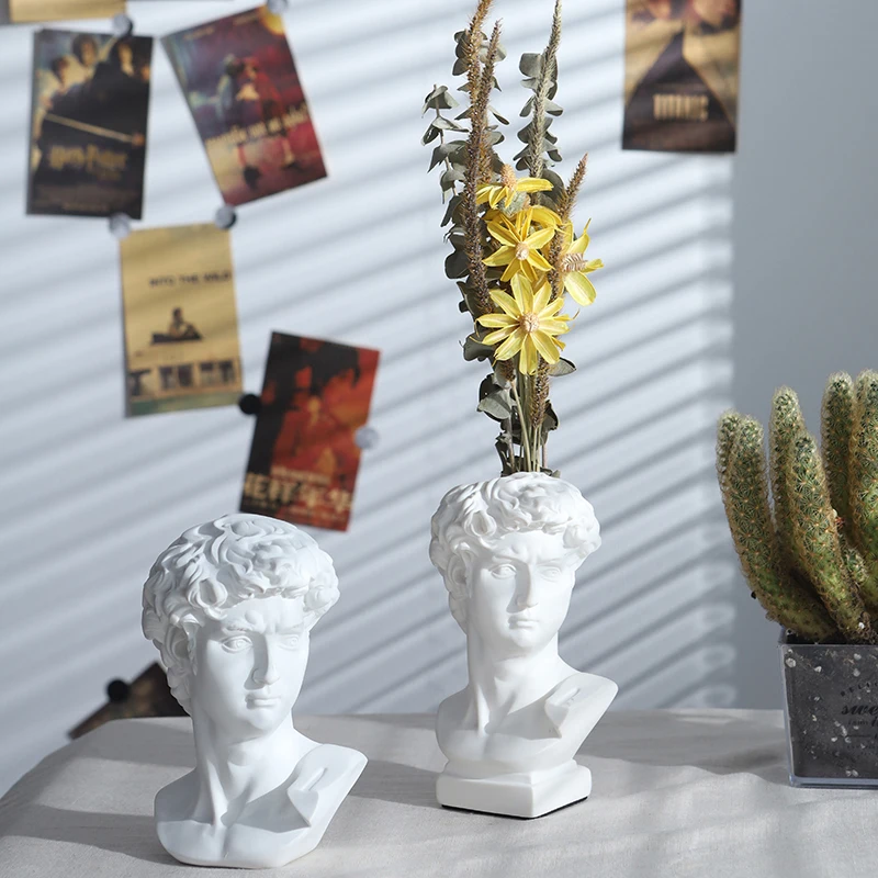 Resin Portrait Small Vase Simple Style Human Face Flower Pot Decoration Living Room Bedroom Flower Arrangement Dried Flower Home
Resin Portrait Small Vase Simple Style Human Face Flower Pot Decoration Living Room Bedroom Flower Arrangement Dried Flower Home