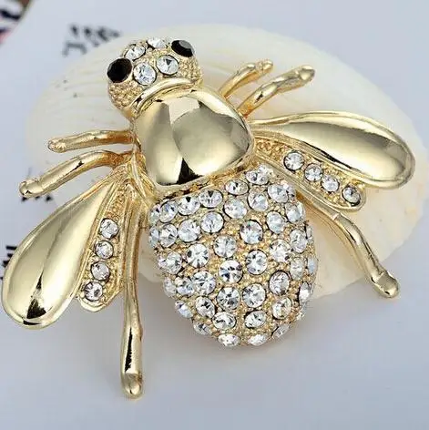 FUN-BEAUTY Hot-selling Bee Brooch Fashion Mini Delicate Female Brooch All-match Simple Inlaid Zircon Two-color Pin Jewelry 
FUN-BEAUTY Hot-selling Bee Brooch Fashion Mini Delicate Female Brooch All-match Simple Inlaid Zircon Two-color Pin Jewelry