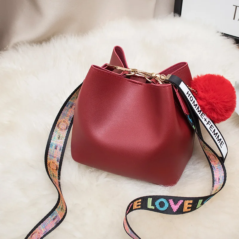 2021 Fashion Women Bucket Pink Crossbody Bag Classic Crocodile Pattern Shoulder Handbags Lightweight Messenger Purse
2021 Fashion Women Bucket Pink Crossbody Bag Classic Crocodile Pattern Shoulder Handbags Lightweight Messenger Purse