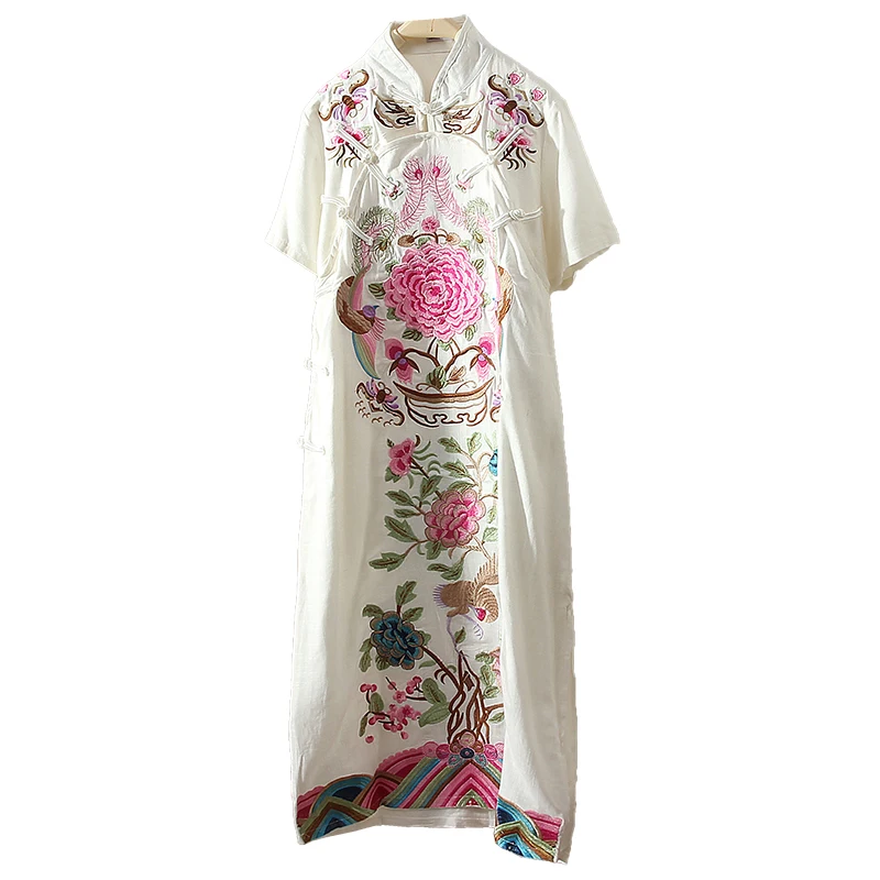women's national style embroidery dress 2019 summer cotton and linen dress female Slim thin retro buckle cheongsam Dresses
women's national style embroidery dress 2019 summer cotton and linen dress female Slim thin retro buckle cheongsam Dresses