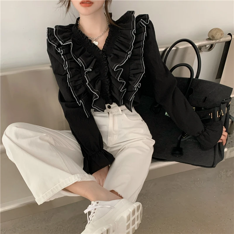 KUSAHIKI Korean Ruffle Patchwork Women Blouse Flare Long Sleeve V-neck Shirt Spring New Blusas Mujer De Moda 2021 Verano 6F419
KUSAHIKI Korean Ruffle Patchwork Women Blouse Flare Long Sleeve V-neck Shirt Spring New Blusas Mujer De Moda 2021 Verano 6F419