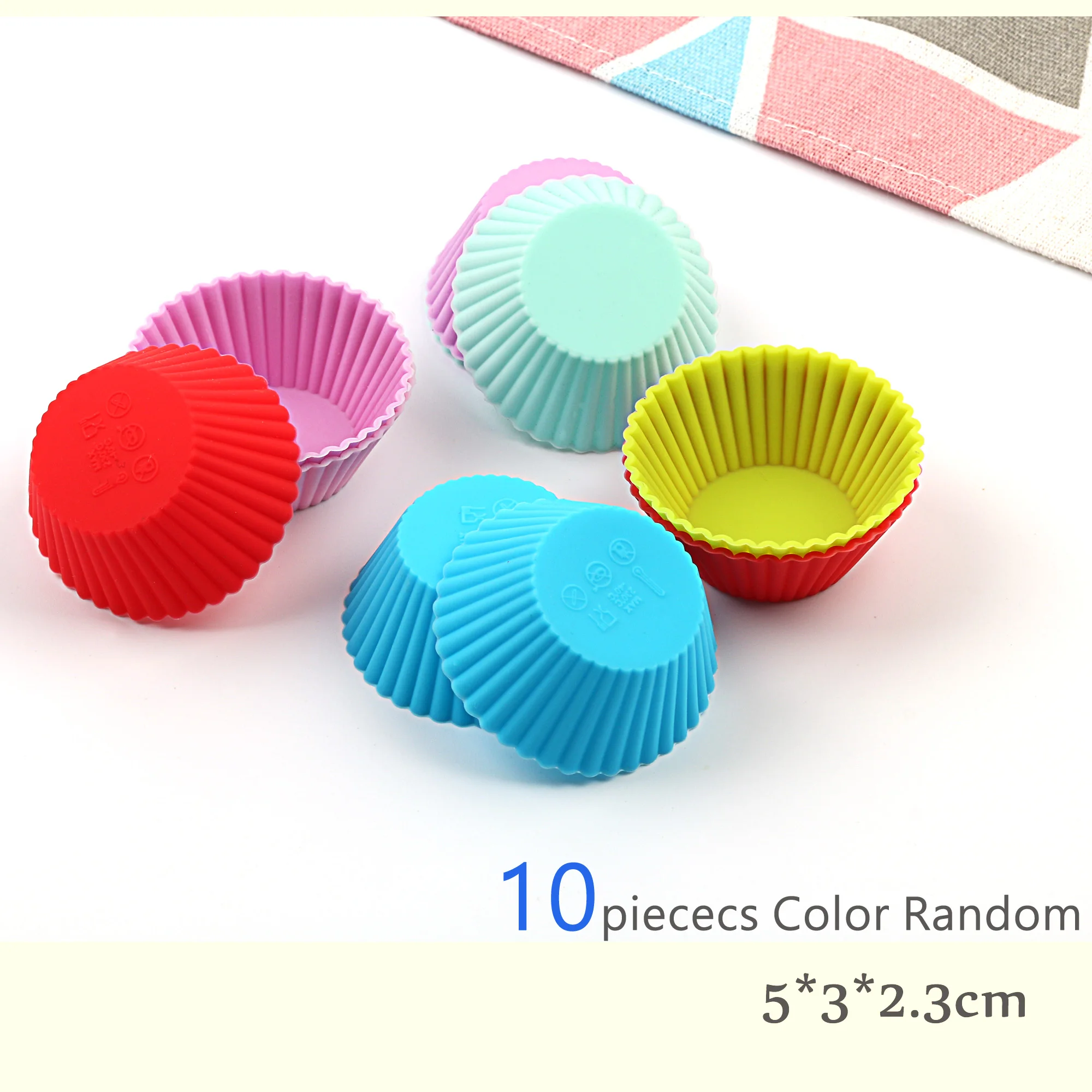 Silicone cupcake mold Original round shape Food grade silicone and non-stick, Make for cupcake,egg tart,pudding,jelly,Ten pack
Silicone cupcake mold Original round shape Food grade silicone and non-stick, Make for cupcake,egg tart,pudding,jelly,Ten pack