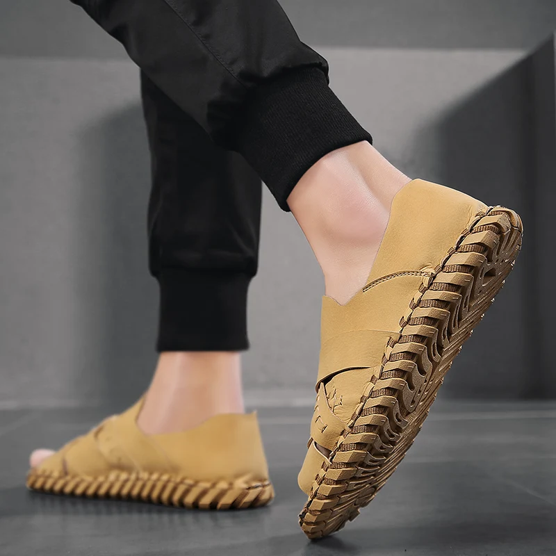 Fashion zapatos sports homme Casual 2020 running Light air summer mens beach breathable man big work roman safety for hombre
Fashion zapatos sports homme Casual 2020 running Light air summer mens beach breathable man big work roman safety for hombre