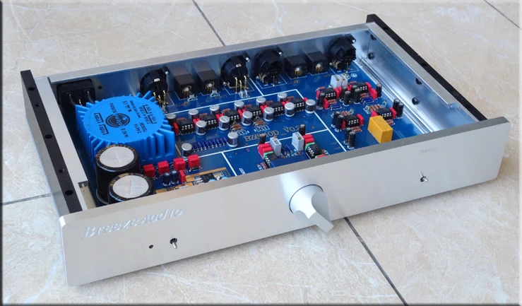 Полностью сбалансированная база предусилителя JRC5534 на цепи MBL6010D RCA/XLR вход и выход