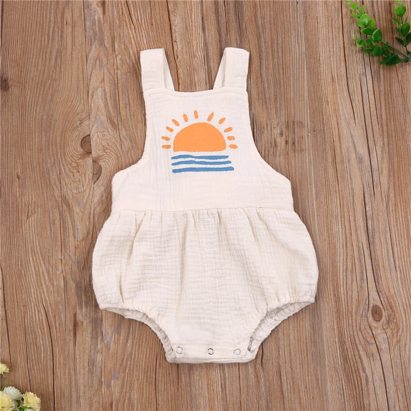 One-piece Bodysuit 0-18M Newborn Baby Boy Girl Casual Sleeveless Beige/ Brown Suspender Printed Pattern Square Collar Romper 
One-piece Bodysuit 0-18M Newborn Baby Boy Girl Casual Sleeveless Beige/ Brown Suspender Printed Pattern Square Collar Romper