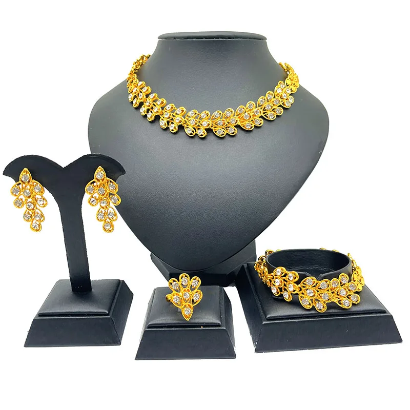 Дубай золотые цвет серьги кольца браслет ожерелье ювелирные изделия оптовая торговля Свадебные Подарки Свадебные украшения ожерелье комплект ювелирных изделий для женщин 
Дубай золотые цвет серьги кольца браслет ожерелье ювелирные изделия оптовая торговля Свадебные Подарки Свадебные украшения ожерелье комплект ювелирных изделий для женщин
