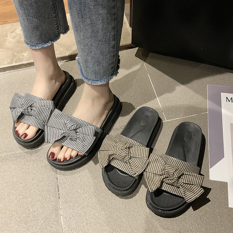 Rimocy Fashion Bow Thick Bottom Platform Slippers Women 2020 Summer Outdoor Beach Flip Flops Woman Casual Non Slip Sandals Mujer
Rimocy Fashion Bow Thick Bottom Platform Slippers Women 2020 Summer Outdoor Beach Flip Flops Woman Casual Non Slip Sandals Mujer