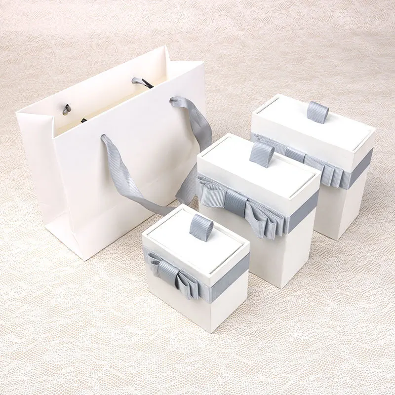 6pcs Gift Box Drawer Jewelry Packing Ring Earring Pendant Gift Box Can Be Printed with Logo Jewelry Boxes and Packaging Wedding
6pcs Gift Box Drawer Jewelry Packing Ring Earring Pendant Gift Box Can Be Printed with Logo Jewelry Boxes and Packaging Wedding