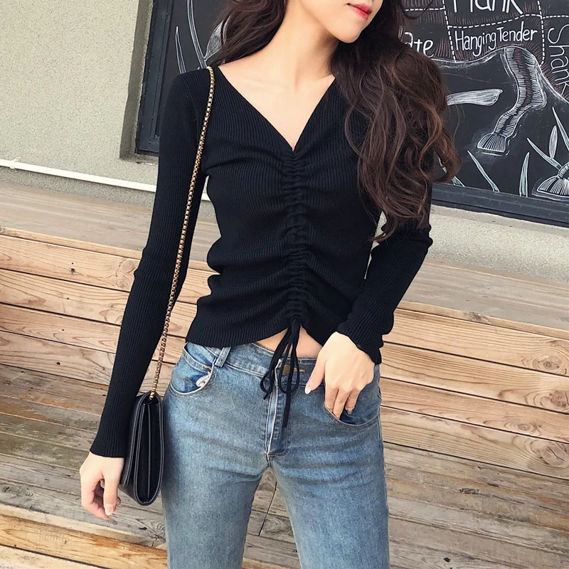 2021 autumn and winter new Korean V-neck knitted bottomed shirt with slim sweater inside women's drawstring long sleeve T-shirt
2021 autumn and winter new Korean V-neck knitted bottomed shirt with slim sweater inside women's drawstring long sleeve T-shirt