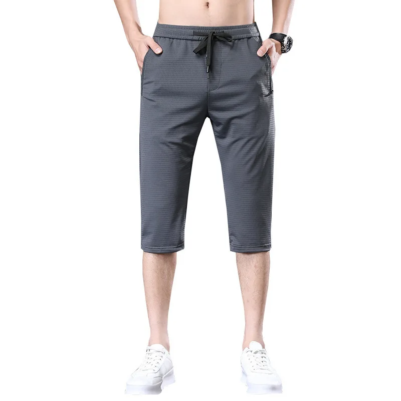 2021 Summer Men's New Korean Casual Black Cropped Trousers Ultra-Thin Ice Silk Sports Black And Blue Cropped Trousers M-3XL
2021 Summer Men's New Korean Casual Black Cropped Trousers Ultra-Thin Ice Silk Sports Black And Blue Cropped Trousers M-3XL