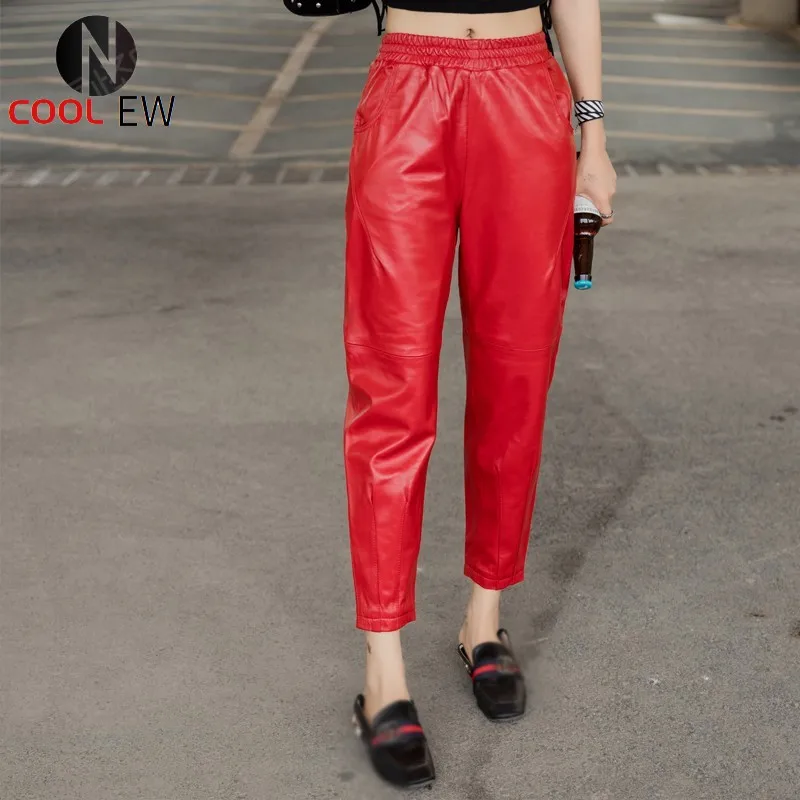 High Street Fashion Solid Black Red Ankle Length Trousers Women Elastic Waist Loose Genuine Leather Pants Casual Pencil Pants
High Street Fashion Solid Black Red Ankle Length Trousers Women Elastic Waist Loose Genuine Leather Pants Casual Pencil Pants