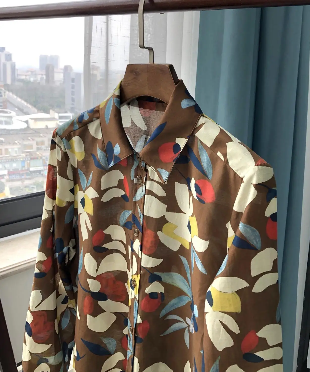 Brand Fashion Women High Luxury Spring Vintage Autumn Elegant Print Foreign Loose Silk Cotton Shirt Blouse
Brand Fashion Women High Luxury Spring Vintage Autumn Elegant Print Foreign Loose Silk Cotton Shirt Blouse