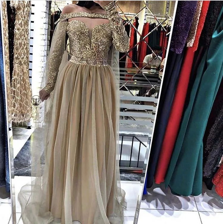 Fashion Off the Shoulder Gold Long Sleeve Bling Bling Sequin Lace A Line Floor Length Prom Dresses
Fashion Off the Shoulder Gold Long Sleeve Bling Bling Sequin Lace A Line Floor Length Prom Dresses
