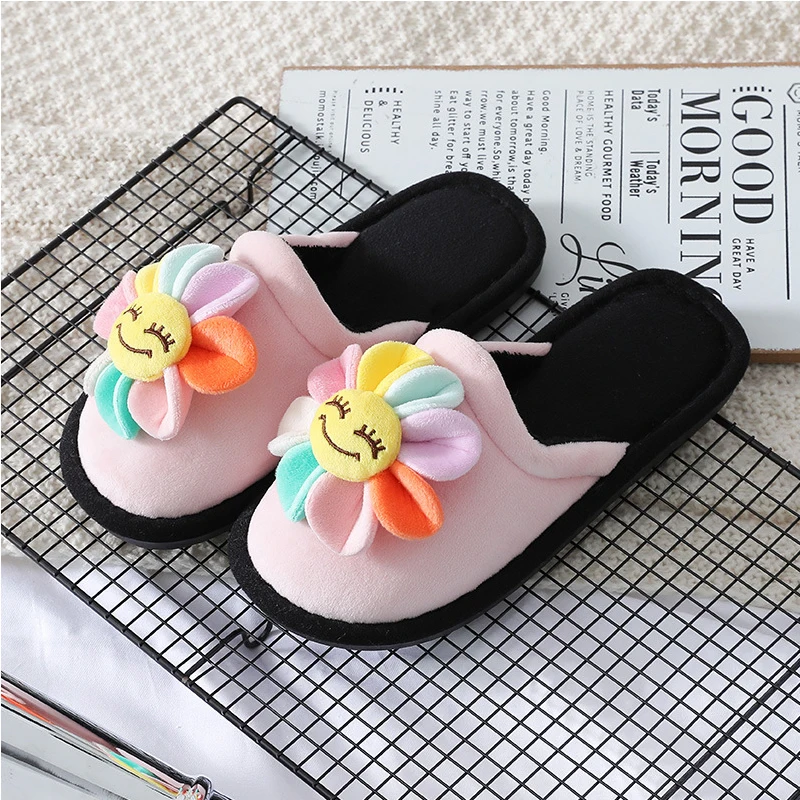 Ladies Fashion Slippers Korean Warm Non-slip Indoor Home Floor Slippers Soft Bottom Comfortable Women's Shoes Ladies Footwear 
Ladies Fashion Slippers Korean Warm Non-slip Indoor Home Floor Slippers Soft Bottom Comfortable Women's Shoes Ladies Footwear