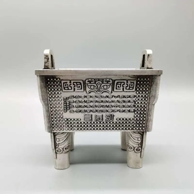 2.2" Chinese Antique Pure Copper Handmade Tibetan Silver Small Xiangding Copper Tripod Incense Burner Gift Collection Ornaments
2.2" Chinese Antique Pure Copper Handmade Tibetan Silver Small Xiangding Copper Tripod Incense Burner Gift Collection Ornaments