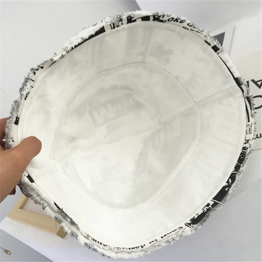 Street Art Fashion Letter Printing Bucket Hat Female Personality Raw Edge Double-Sided Fisherman Hat Outdoor Sun Hat Tide
Street Art Fashion Letter Printing Bucket Hat Female Personality Raw Edge Double-Sided Fisherman Hat Outdoor Sun Hat Tide