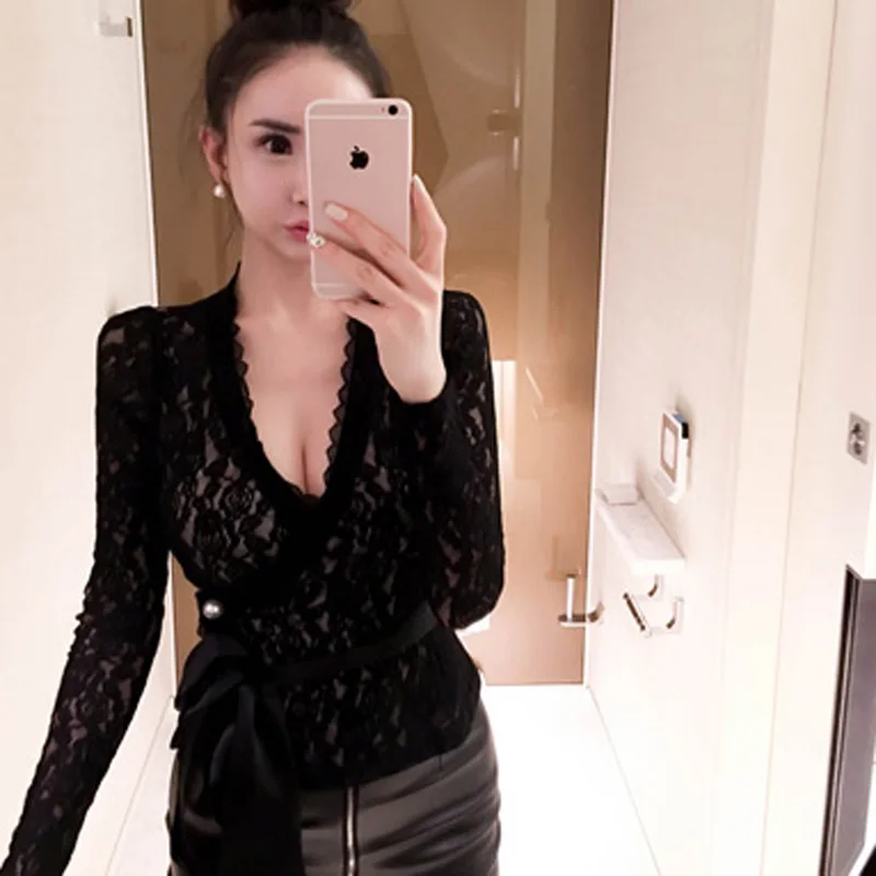 Shirt Womens Tops Autumn 2021 New Fashion Office Lady Korea Style Long Sleeve Lace Solid Belt V-Neck Black Women Shirts
Shirt Womens Tops Autumn 2021 New Fashion Office Lady Korea Style Long Sleeve Lace Solid Belt V-Neck Black Women Shirts