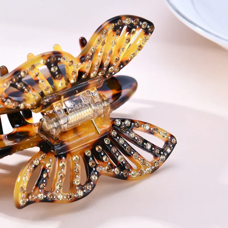 2021 Retro Style Women Girl Hair Clips Resin Hair Clips Decorative Hair Clips Leopard Acetate Plate Girls Ornaments Headbands
2021 Retro Style Women Girl Hair Clips Resin Hair Clips Decorative Hair Clips Leopard Acetate Plate Girls Ornaments Headbands