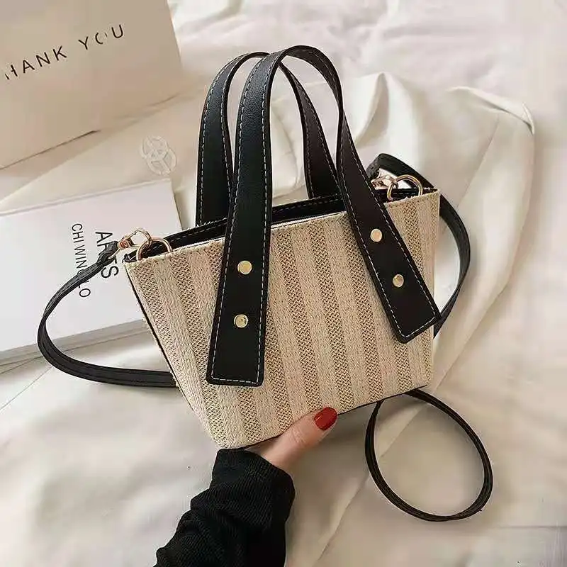 Straw Women's Bag 2021 Summer New Trendy Fashionable One-shoulder Western Style Contrasting Color Trendy Bucket Bag
Straw Women's Bag 2021 Summer New Trendy Fashionable One-shoulder Western Style Contrasting Color Trendy Bucket Bag