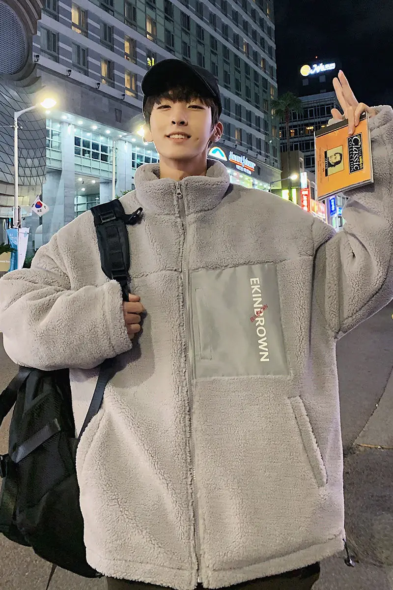 2020 Autumn And Winter New Youth Fashion Men's Plus Velvet Thick Lamb Wool Loose Large Size Cotton Coat Fashionable Casual Top
2020 Autumn And Winter New Youth Fashion Men's Plus Velvet Thick Lamb Wool Loose Large Size Cotton Coat Fashionable Casual Top