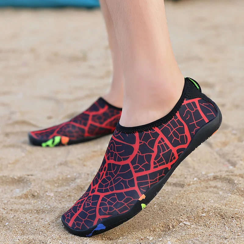 High Quality Large Size Water Shoes Men Outdoor Fishing Swimming Shoes Ladies Beach Breathable Quick-drying Sports Shoes
High Quality Large Size Water Shoes Men Outdoor Fishing Swimming Shoes Ladies Beach Breathable Quick-drying Sports Shoes