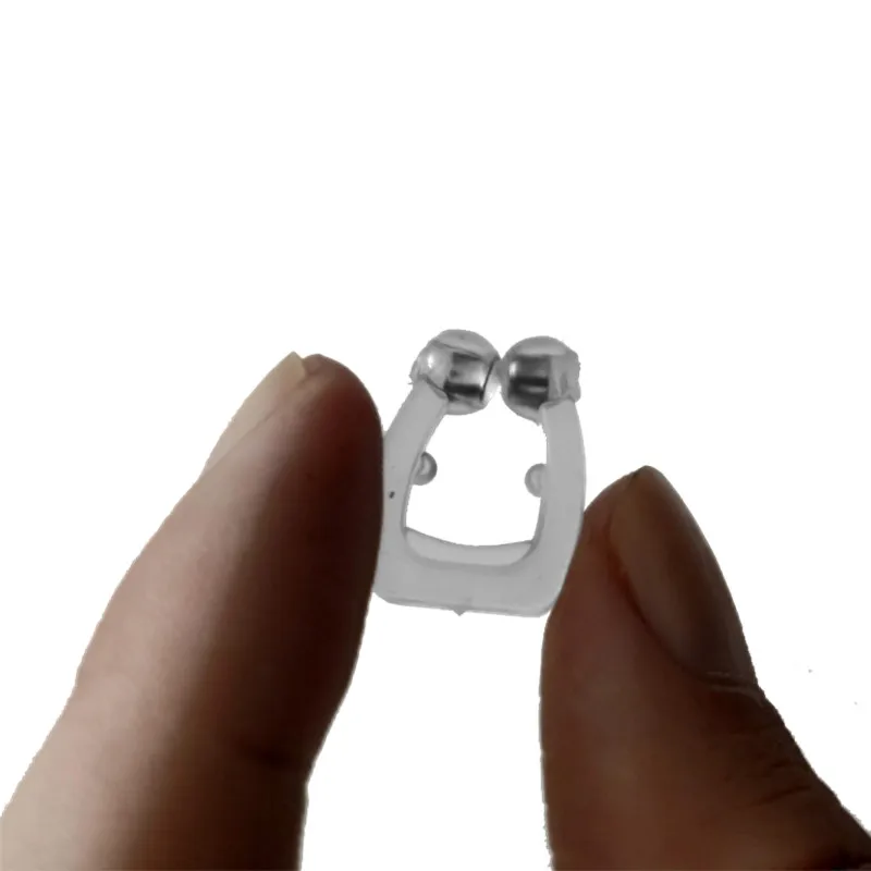 100Pcs Anti Snoring Device Hot Sale Snore Stop Nose Clip Silicone Magnetic Sleep Noise Guard with Case
100Pcs Anti Snoring Device Hot Sale Snore Stop Nose Clip Silicone Magnetic Sleep Noise Guard with Case