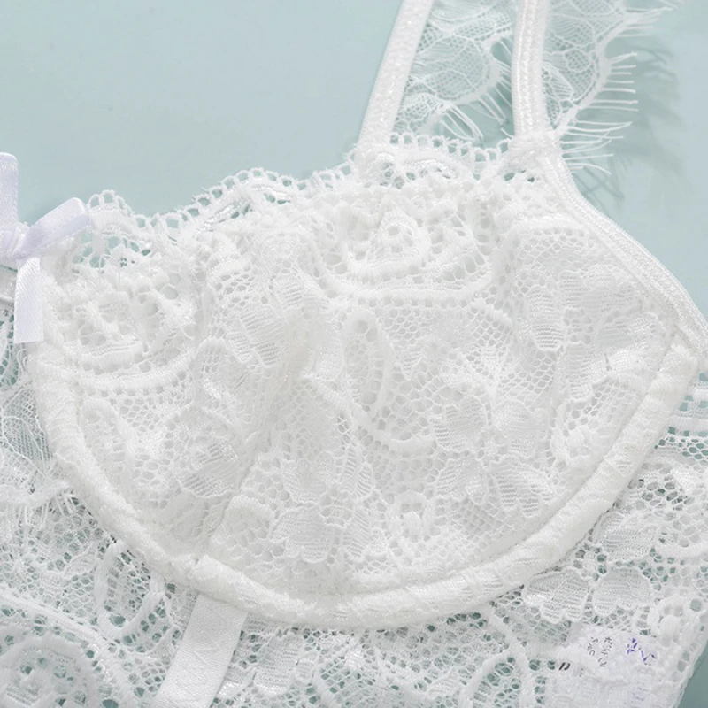 Ladies Sexy Lace Lingerie Set Underwear Set Bra+Brief+ Garter Women Three-piece Lace Sexy Hollow Underwear
Ladies Sexy Lace Lingerie Set Underwear Set Bra+Brief+ Garter Women Three-piece Lace Sexy Hollow Underwear