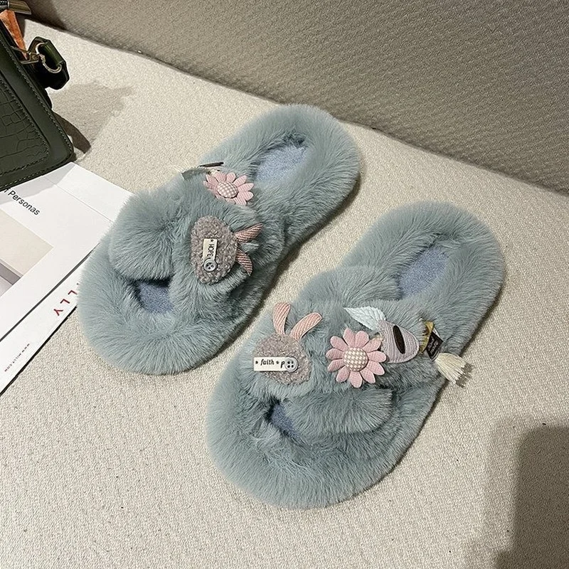 Women's Home Cotton Slippers 2022 Autumn Winter New Lovely Korean Version Fur Slippers for Women with Kawaii Flower Shoes Female
Women's Home Cotton Slippers 2022 Autumn Winter New Lovely Korean Version Fur Slippers for Women with Kawaii Flower Shoes Female