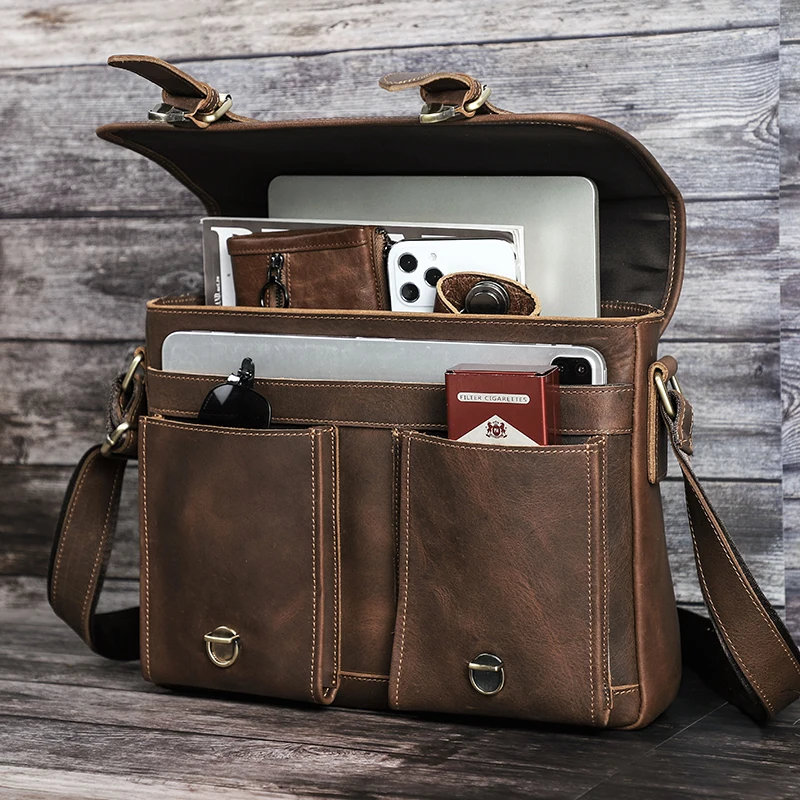 Деловая сумка-мессенджер CONTACT'S для мужчин, кожаная вместительная сумка на плечо из кожи Крейзи Хорс для офисного ноутбука 12 дюймов
Деловая сумка-мессенджер CONTACT'S для мужчин, кожаная вместительная сумка на плечо из кожи Крейзи Хорс для офисного ноутбука 12 дюймов