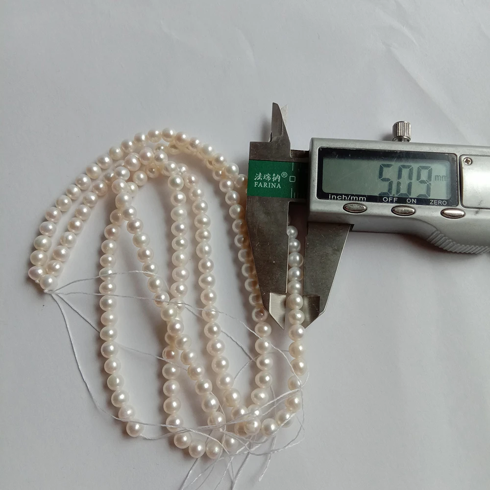 wholesale price 5-5.5 mm high luster AAA round nature pearl,100% Nature freshwater loose pearl in strand.good luster
wholesale price 5-5.5 mm high luster AAA round nature pearl,100% Nature freshwater loose pearl in strand.good luster