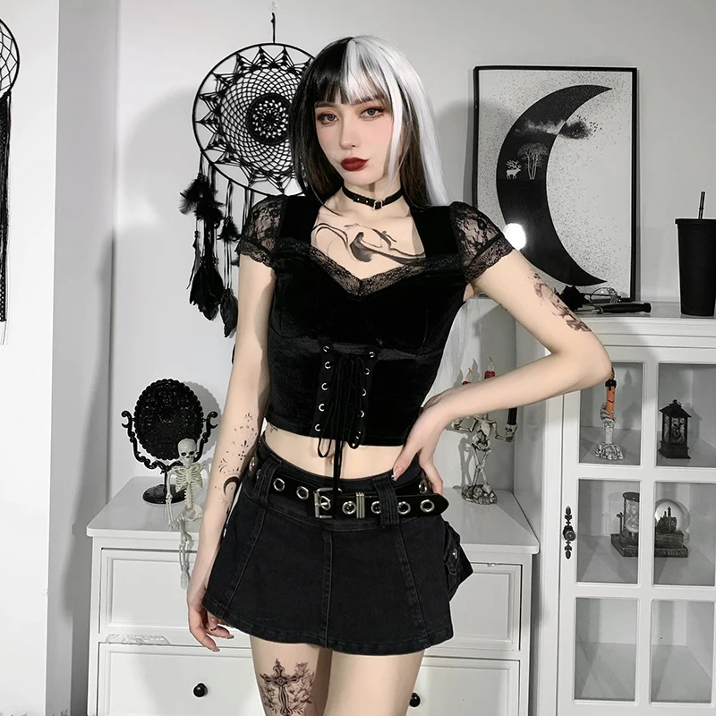 Women's Sexy Lace Square Collar T-shirts Summer Short Sleeve Bandage Strap Slim Tops
Women's Sexy Lace Square Collar T-shirts Summer Short Sleeve Bandage Strap Slim Tops